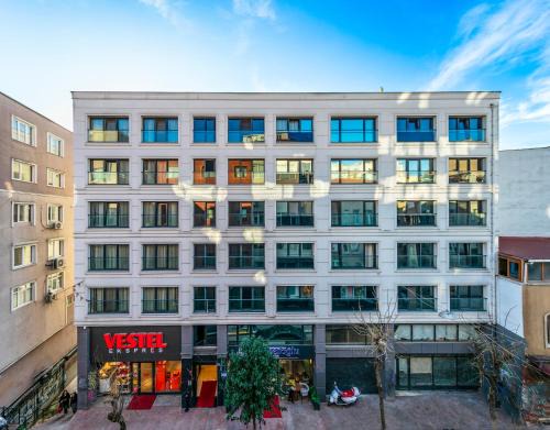 Tophane Hotel | Roys Hotel & Suites