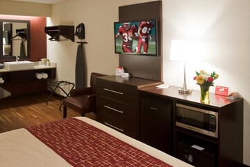 Dublin Hotel | RR Col Dublin 1 x 1K in Dublin