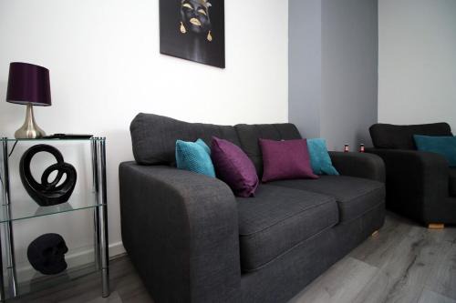 Newport House | Rugby Place by Tŷ SA