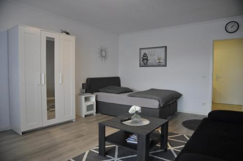 Bad Nauheim Apartment | Ruhe Oase - Apartment NO2 - 1ZKB Balkon - Parkplatz