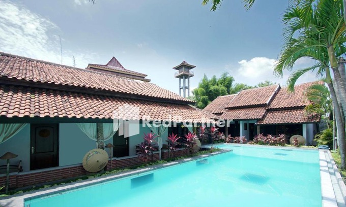 Mlati Hotel | Rumah Palagan Yogyakarta RedPartner