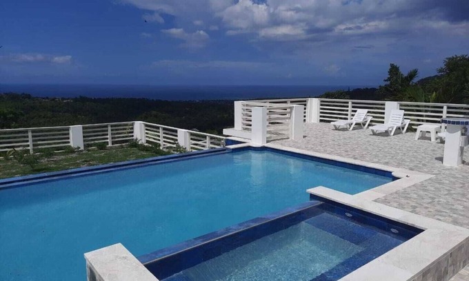 Runaway Bay Villa | Runaway bay Villa Jamaica with a spectacular view of the Caribbean sea