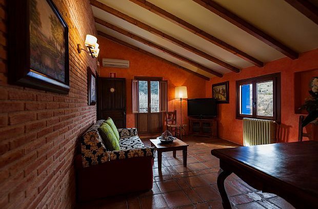 Carenas Apartment | Rural apartment Valle del Río Piedra for 2 people