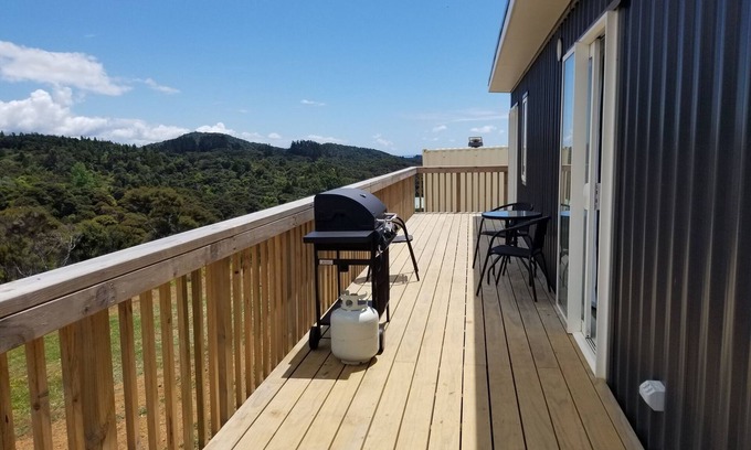 Far North District Cabin | Rural off grid tiny home near Taipa Beach and boat ramp, Doubtless Bay