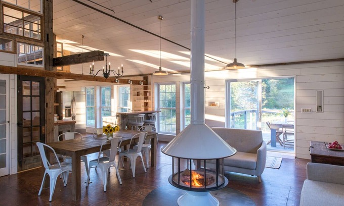 Red Hook House | rural, serene + sophisticated space