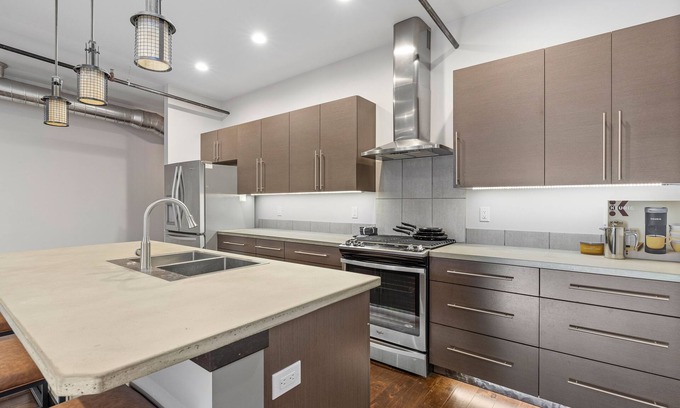 Rapid City Apartment | Rushmore Loft #5 Downtown Rapid City