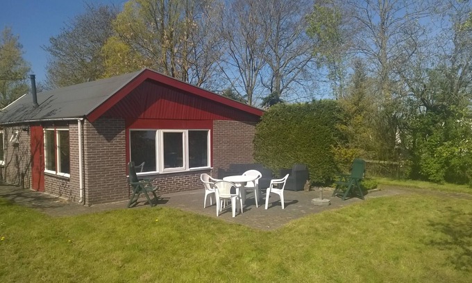 Schoorl Apartment | Rustic and comfortable apartment in Schoorl (municipality of Bergen)