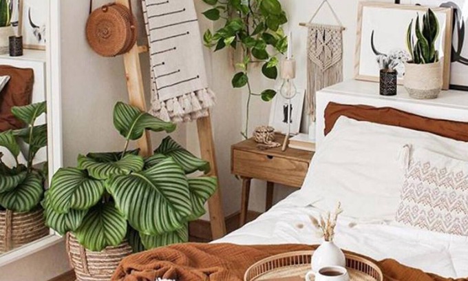 Surrey House | Rustic Aurora- Perfect Getaway in the central location