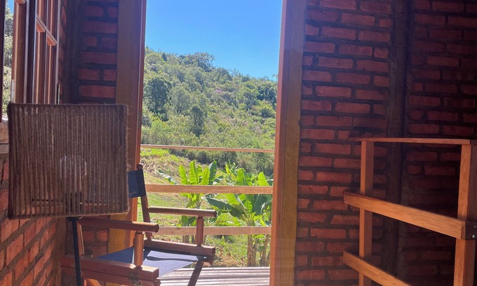 Baependi Cottage | Rustic Chalet in Serra da Mantiqueira, spectacular view, total privacy