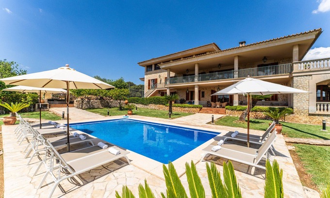 Costitx House | Rustic Finca in Mallorca Son Tomasset with pool