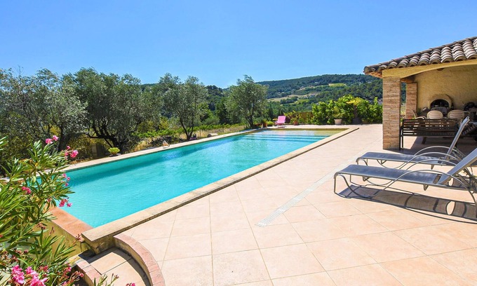 Saint-Marcellin-les-Vaison House | Rustic holiday home with large, shared pool and mountain views, in a charming location.