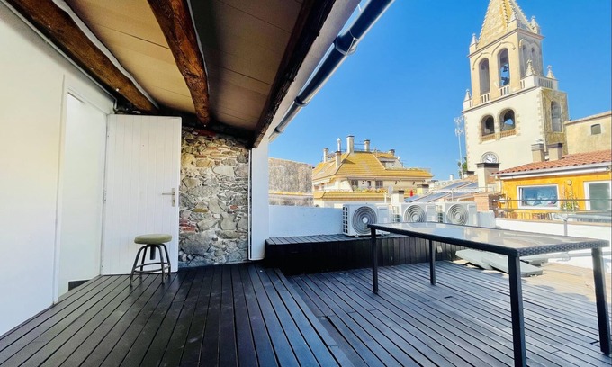 Palamos Villa | rustic house 1 minute from the beach