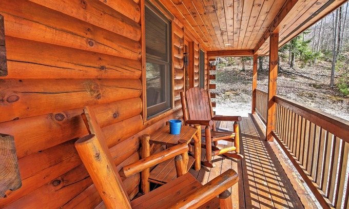 North Conway Cabin | Rustic North Conway Cabin < 3 Mi to Cranmore Mtn!