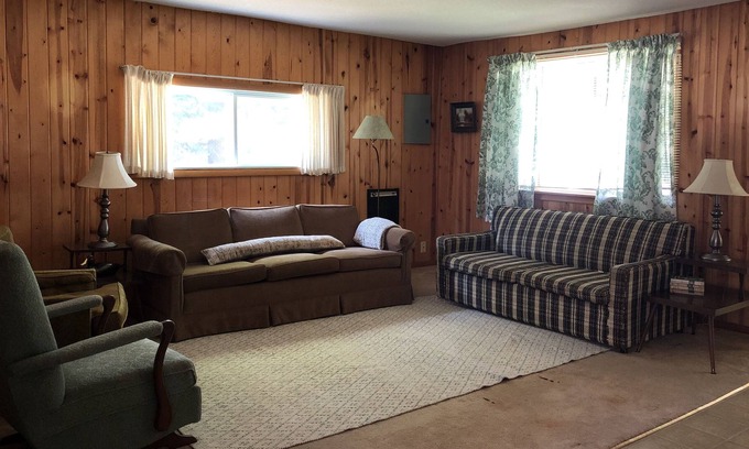 Brimley Cottage | Rustic Retro Cottage w/ Fire Pit 1 block from Sandy Beach. S’mores Included.
