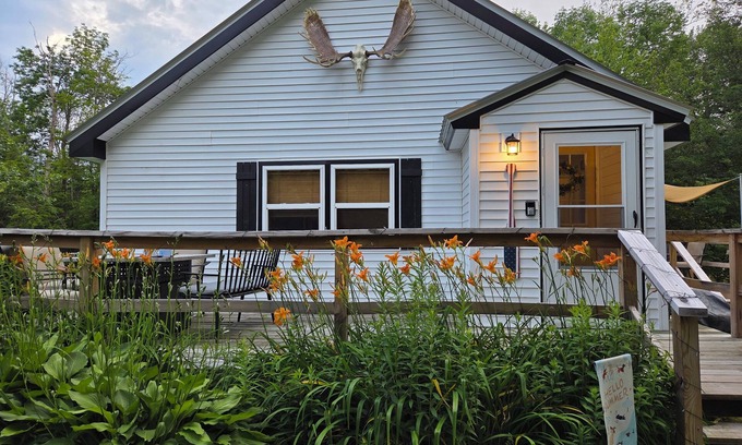 Lake Desolation House | Rustic setting/modern conveniences, 12 miles from downtown Saratoga Springs.