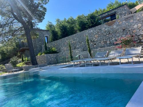 Shkoder House | RUSTICO