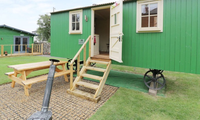 Wigton Cottage | RYAN'S REST, pet friendly, with open fire in Bowness-On-Solway