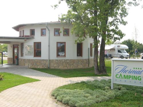 Sarvar Apartment | Sárvárfürdő Apartmanház