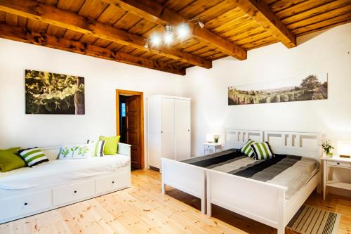 Somlojeno Apartment | Séd Pince Vendégház