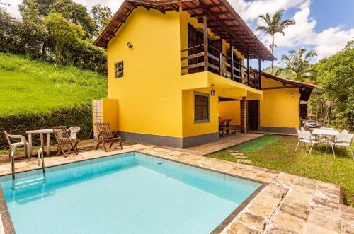 Petropolis House | Sítio Borges