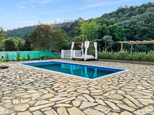 Nazare Paulista House | Sítio com Churrasqueira, Piscina, Lago e Natureza