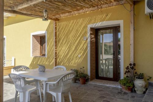 Sant'Anna Arresi House | S'apposentu