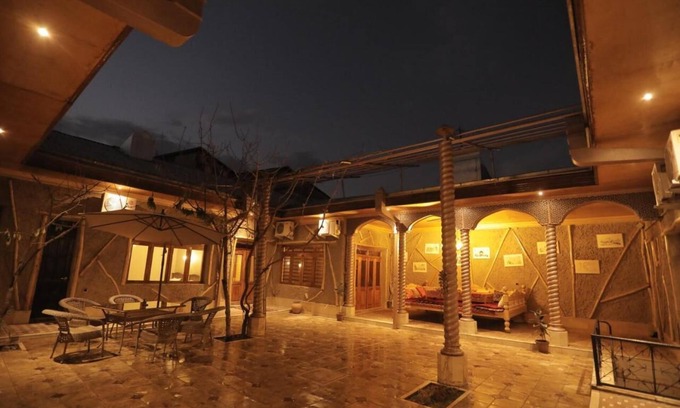 Samarkand House | "S E A S O N S"