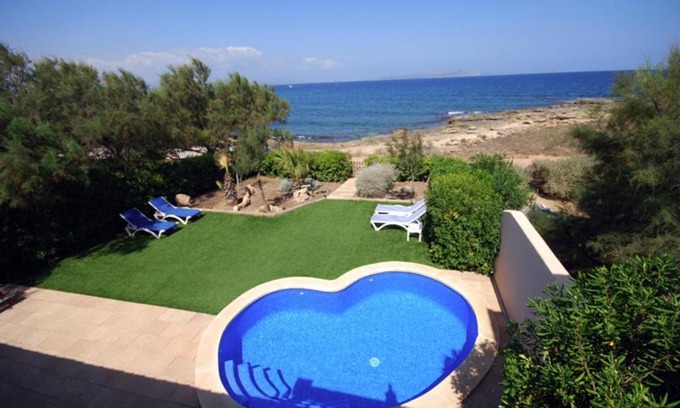 Urbanizacion S'Estanyol House | s'Estanyol Villa Sleeps 7 Pool Air Con WiFi