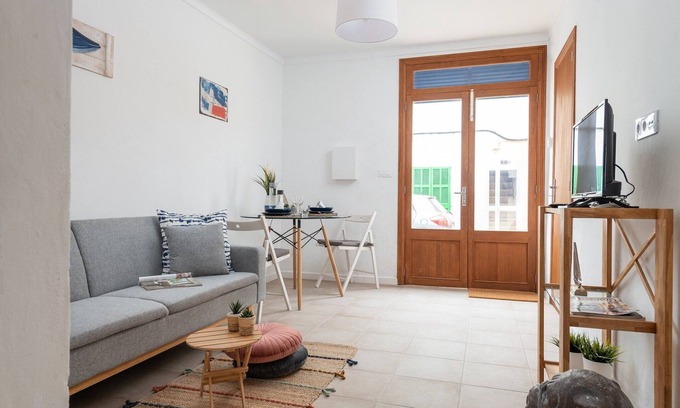 Porto Cristo Ski Chalet | Sa Marineta - House In Porto Cristo. Free Wifi