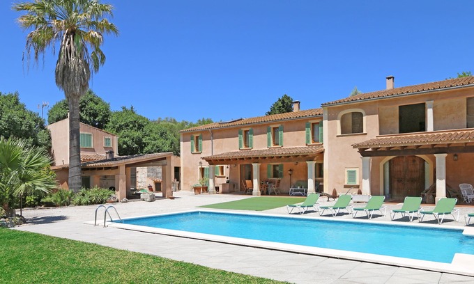 Campanet House | Sa Vall des Fangar: idyllic location in the countryside, large pool, garden, internet