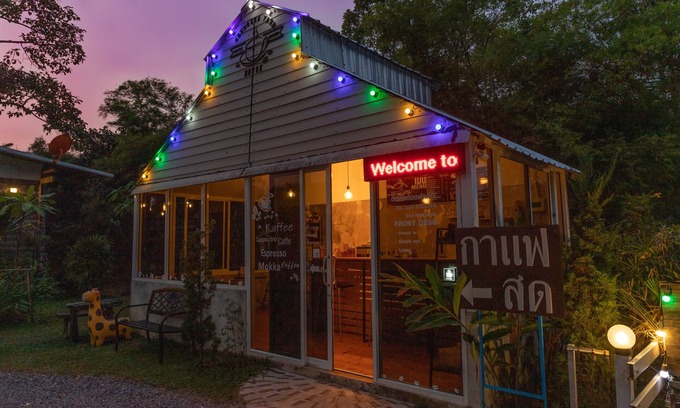 Prachantakham Hotel | Saengcha Farm Resort