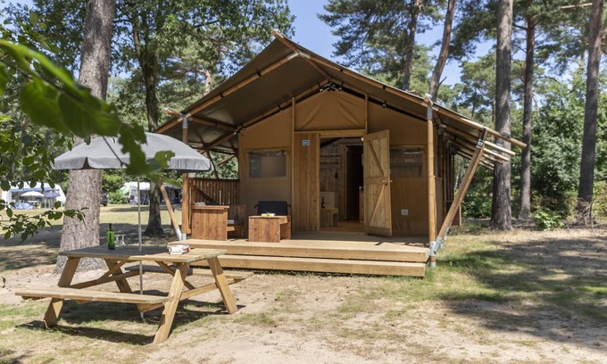 Municipality of Geldrop-Mierlo House | Safari Tent in Eindhoven near Nature Park