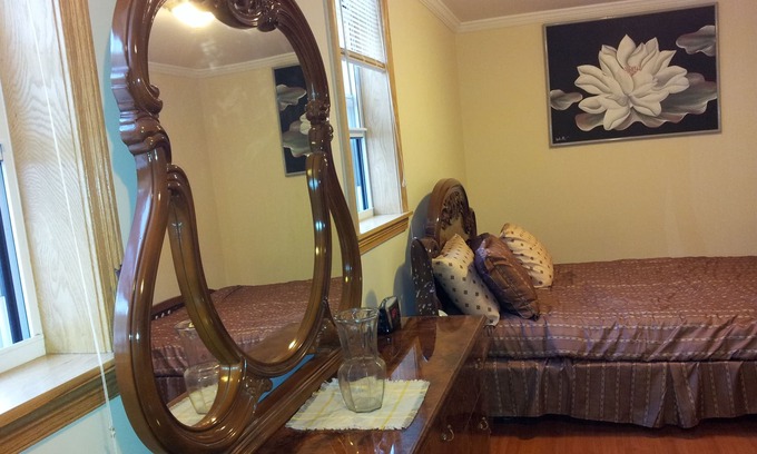 Sheepshead Bay Apartment | SAFE, CLEAN Apartment. Close to Manhattan, Shops, Restaurants, PARKING+WIFI