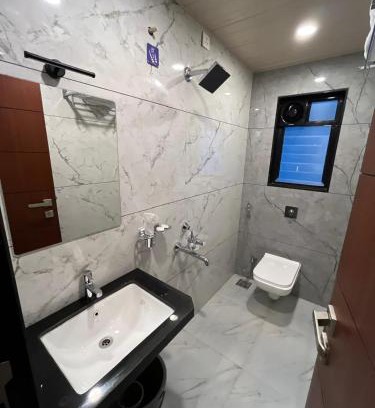 Karve Nagar Hotel | Sai