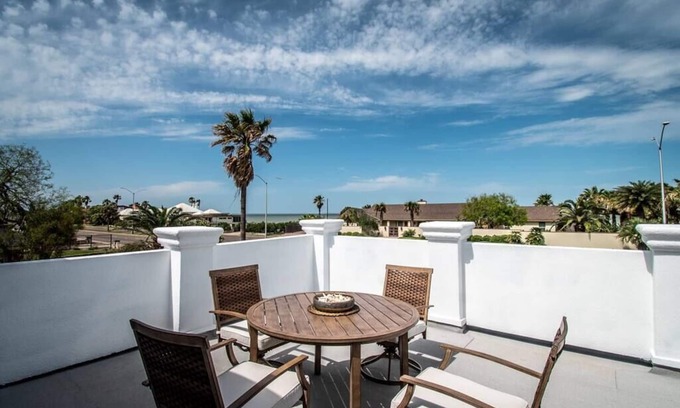 Bay Area House | Sail Away! Your Coastal Pool Oasis Awaits