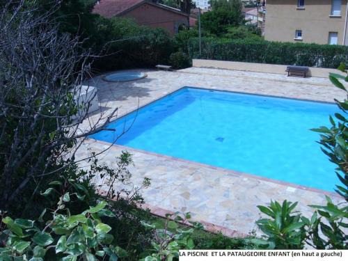 Saint-Mandrier-sur-Mer Apartment | Saint-Mandrier ou la presqu'île de beauté