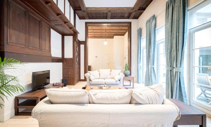 Schipperskwartier Apartment | Saint Pauls Suite 1