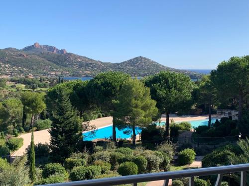 Le Dramont Apartment | SAINT RAPHAEL, CAP ESTEREL Le Hameau. Vue mer