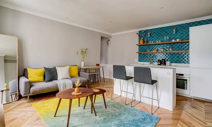 6th Arrondissement Apartment | SaintGermain Sojourn - Charming 2 bedroom in the Rive Gauche