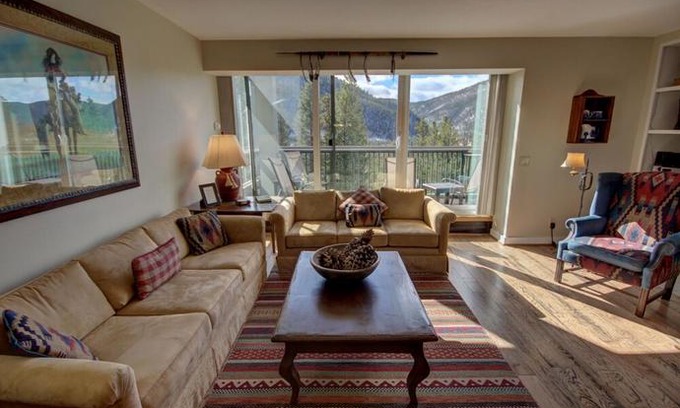 Keystone Apartment | Saints John 2526