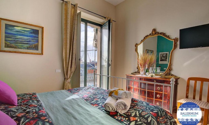 Historical Downtown Salerno House | SALERNUM - MONTE MARE