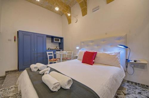 Valletta Apartment | Sally Port 29