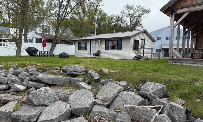 Port Ontario Cottage | Salmon River Waterfront Cottage w/available 1/2 price boat slip