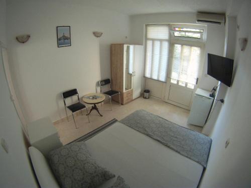 Solin House | Salona suite