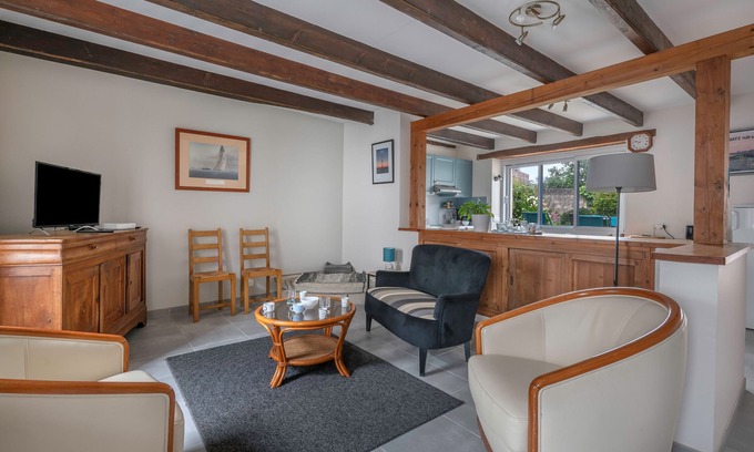 Batz-sur-Mer Ski Chalet | Salt worker's house 400m from the Guérande marshes