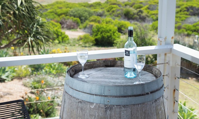 Limestone Coast House | Saltburn Beach House with a deck and views!
