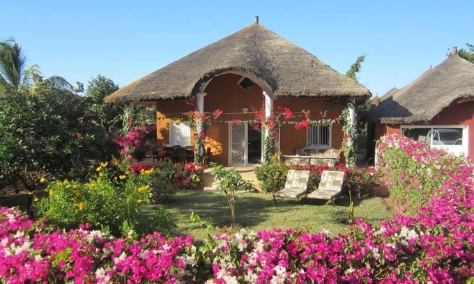 Saly House | Saly: villa in very quiet and airy residence, in excellent condition, wifi, TV