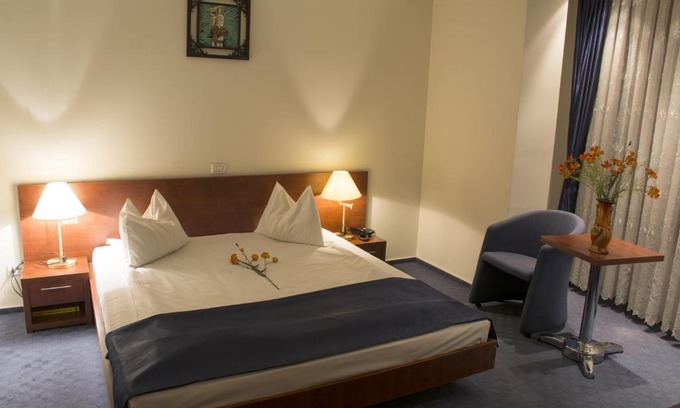 Sector 1 Hotel | Samaa Hotel
