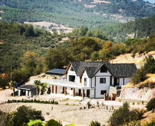 Sindirgi House | Saman Evim Çiftliği