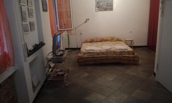 Genoa Historical Centre Apartment | San Matteo Studio